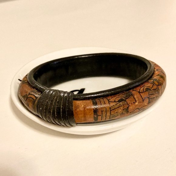 Vintage Printed African Bracelet - Picture 7 of 7